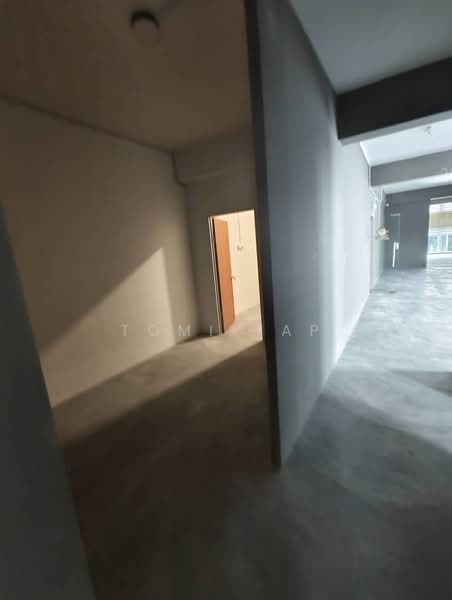 Shop / Office for Rent in Taman Adda Heights (Tebrau) - Tomi Yap - Interior - PropertyGuru.com.my