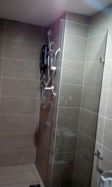 Servis Apartment untuk Disewa di Maisson - Jason Chee - Bathroom - PropertyGuru.com.my