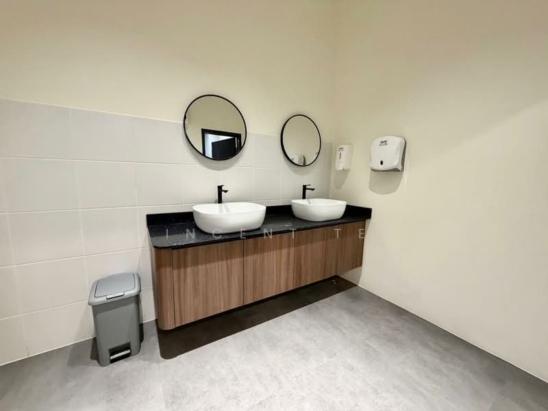 Shop / Office for Rent in Iskandar Puteri (Nusajaya) (Johor) - Vincent Tea - Bathroom - PropertyGuru.com.my