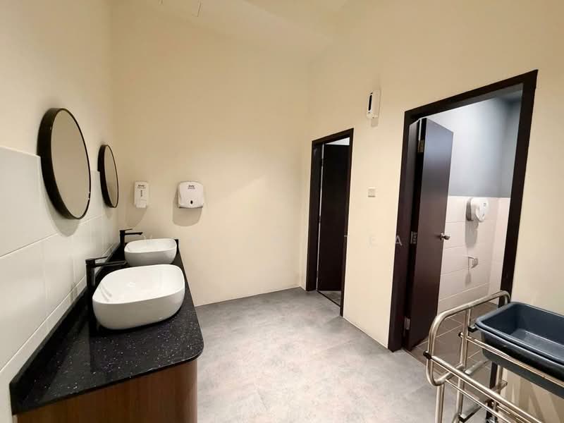 Shop / Office for Rent in Iskandar Puteri (Nusajaya) (Johor) - Vincent Tea - Bathroom - PropertyGuru.com.my