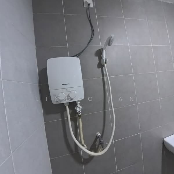Pangsapuri untuk Disewa di The Venus Residence - Lingko Tan - Bathroom - PropertyGuru.com.my