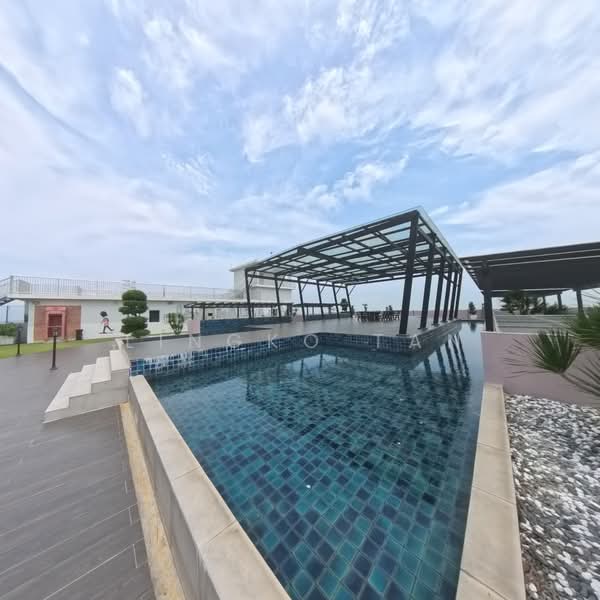 Pangsapuri untuk Disewa di The Venus Residence - Lingko Tan - Outdoor Pool - PropertyGuru.com.my