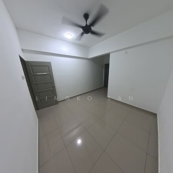 Pangsapuri untuk Disewa di The Venus Residence - Lingko Tan - Room 3 - PropertyGuru.com.my