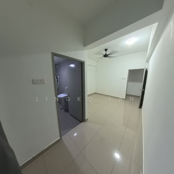 Pangsapuri untuk Disewa di The Venus Residence - Lingko Tan - Room 3 - PropertyGuru.com.my