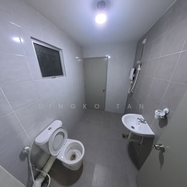Pangsapuri untuk Disewa di The Venus Residence - Lingko Tan - Bathroom - PropertyGuru.com.my