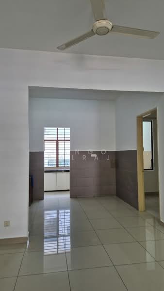 Rumah Teres 2 Tingkat untuk Disewa di 16 Sierra (Puchong) - Tango Balraj - Kitchen - PropertyGuru.com.my