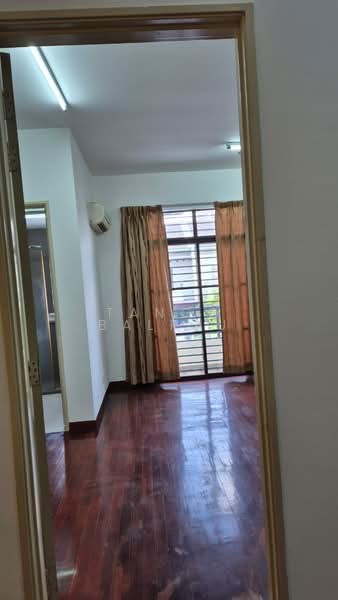Rumah Teres 2 Tingkat untuk Disewa di 16 Sierra (Puchong) - Tango Balraj - Interior - PropertyGuru.com.my