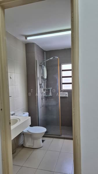 Rumah Teres 2 Tingkat untuk Disewa di 16 Sierra (Puchong) - Tango Balraj - Bathroom - PropertyGuru.com.my