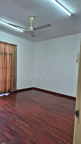 Rumah Teres 2 Tingkat untuk Disewa di 16 Sierra (Puchong) - Tango Balraj - Interior - PropertyGuru.com.my