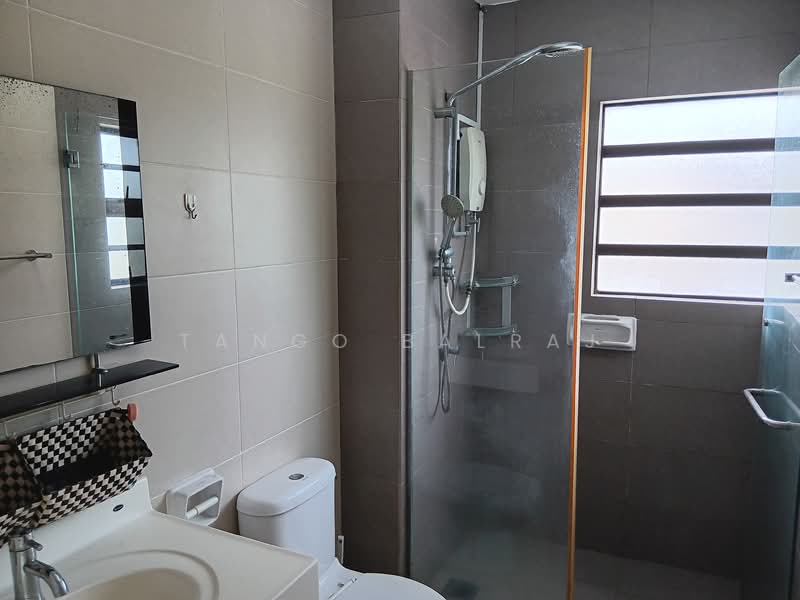 2-storey Terraced House for Rent in 16 Sierra (Puchong) - Tango Balraj - Bathroom - PropertyGuru.com.my