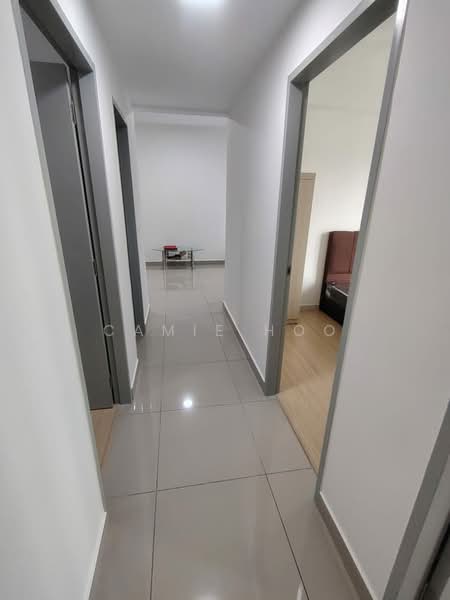 Servis Apartment untuk Disewa di M Luna - Camie Hoo - Corridor - PropertyGuru.com.my