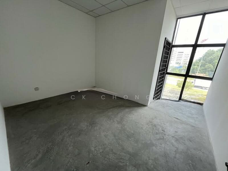 Kedai / Pejabat untuk Dijual di Shah Alam (Selangor) - CK Chong - Interior - PropertyGuru.com.my