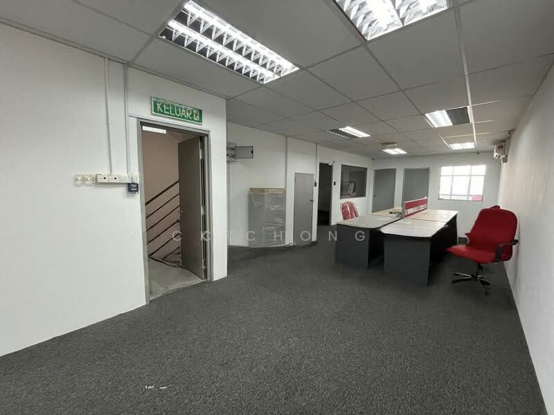 Kedai / Pejabat untuk Dijual di Shah Alam (Selangor) - CK Chong - Interior - PropertyGuru.com.my