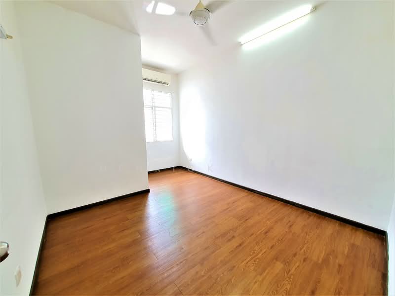Rumah Teres 2 Tingkat untuk Dijual di Kota Kemuning (Shah Alam) - Henrick Tan - Interior - PropertyGuru.com.my