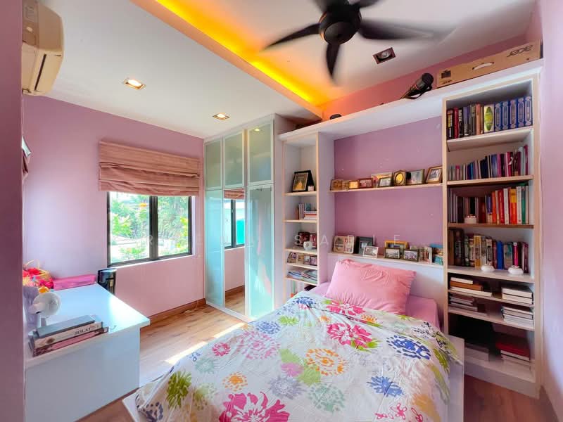 Rumah Berkembar untuk Dijual di Shah Alam (Selangor) - Reena Sarif - Bedroom - PropertyGuru.com.my