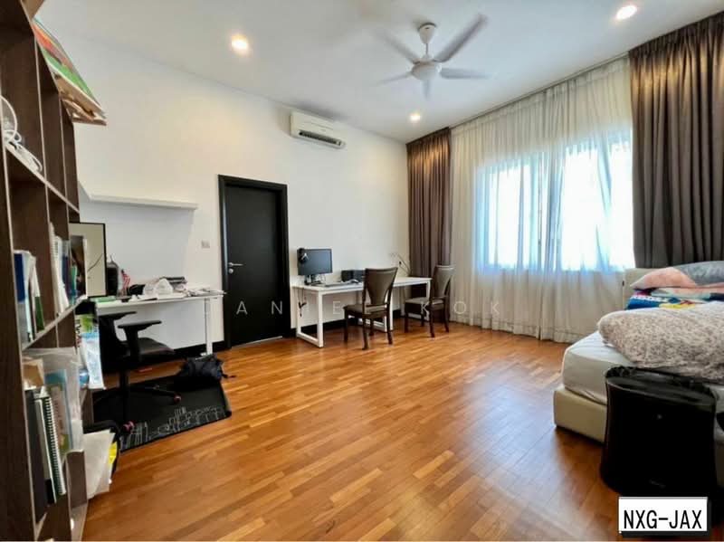 Bungalow for Sale in Setia Eco Park (Setia Alam) - Daniel Kok - Bedroom - PropertyGuru.com.my
