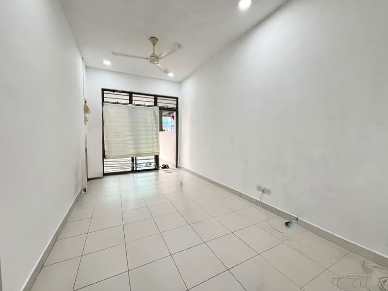 1-storey Terraced House for Sale in Taman Mengkibol (Kluang) - May Tan - PropertyGuru.com.my