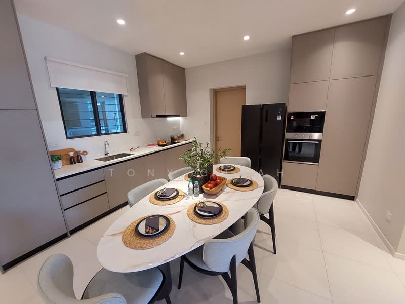Condominium for Sale at Waterstone - Tony Cheah - Kitchen - PropertyGuru.com.my