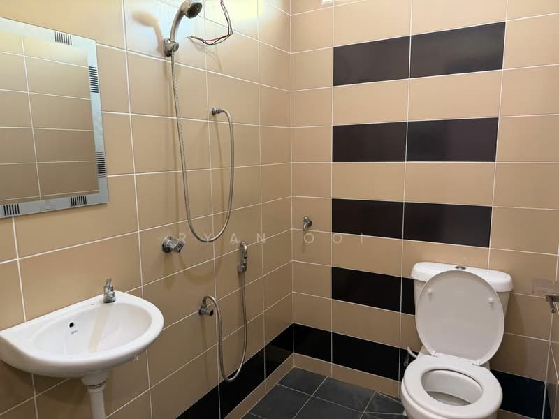 Rumah Berkembar untuk Dijual di Alor Setar (Kedah) - Ryan Ooi - Bathroom - PropertyGuru.com.my