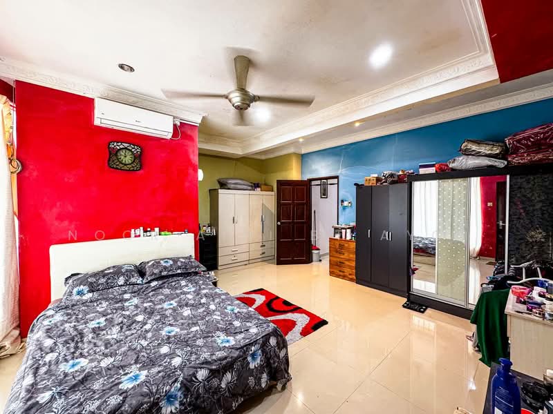Rumah Teres 2 Tingkat untuk Dijual di Puncak Alam (Selangor) - Noor Aini Bt Ayob - Bedroom - PropertyGuru.com.my