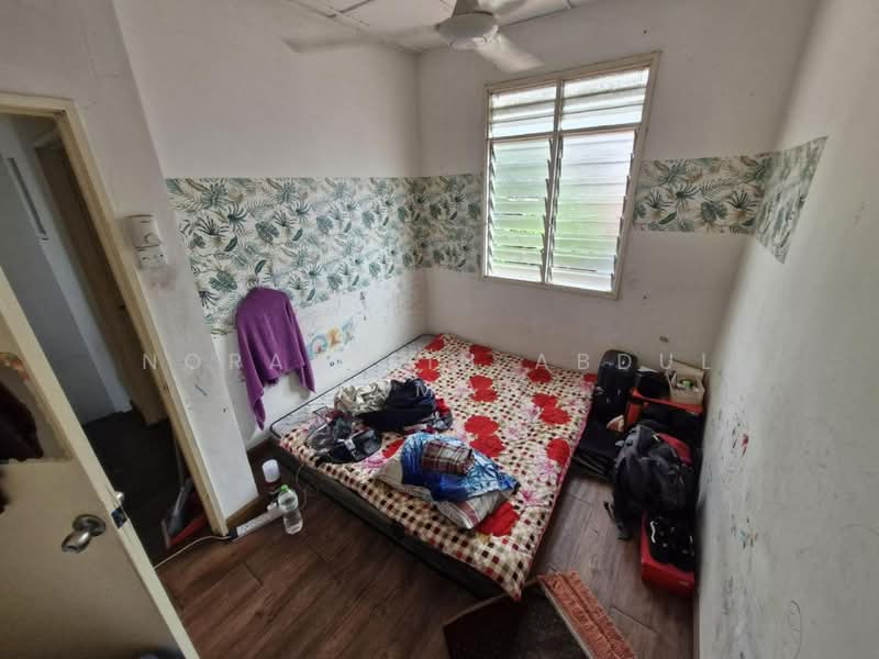 Terraced House for Sale in Rawang (Selangor) - Norazrein Abdul Raman - Bedroom - PropertyGuru.com.my
