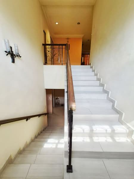 For Sale - Double Storey Bungalow Seksyen 6 Kota Damansara