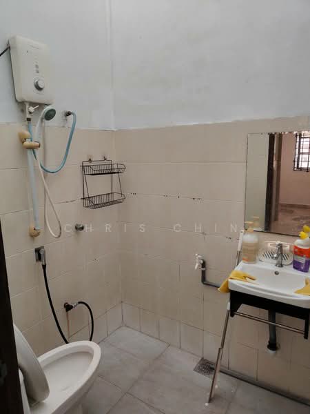 Rumah Teres untuk Disewa di Taman Desa Jaya (Johor Bahru) - Chris Chin - PropertyGuru.com.my