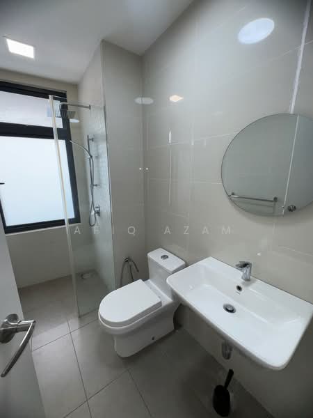 Servis Apartment untuk Disewa di Continew - Afiq Azam - Bathroom - PropertyGuru.com.my