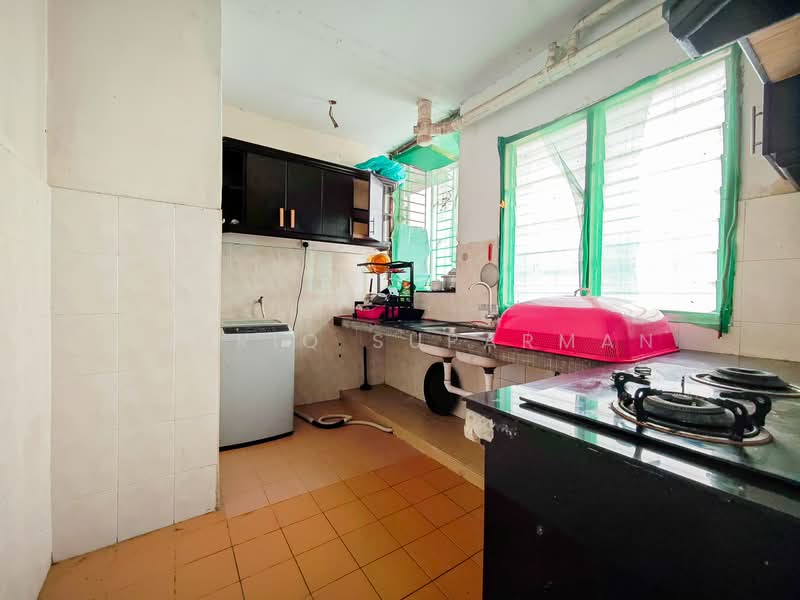 Condominium for Rent at Pangsapuri Beringin - Thoriq Suparman - Kitchen - PropertyGuru.com.my
