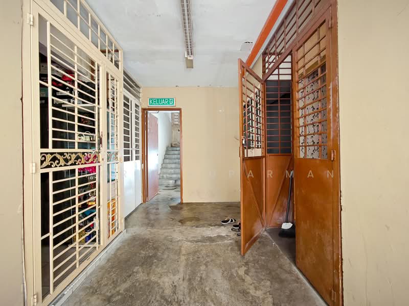 Condominium for Rent at Pangsapuri Beringin - Thoriq Suparman - Entrance - PropertyGuru.com.my