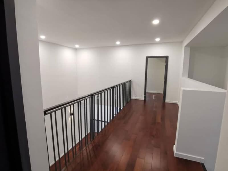 3-storey Terraced House for Rent in Desa Parkcity (Kuala Lumpur) - Jessie Kee - Corridor - PropertyGuru.com.my