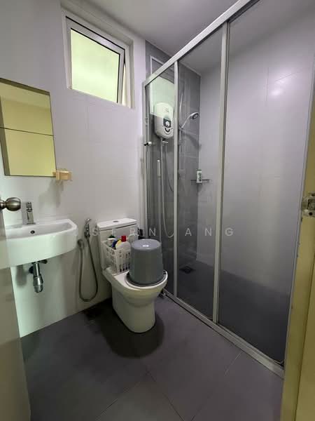 Servis Apartment untuk Dijual di Impiria Residensi Bukit Tinggi Klang - Jsern Ang - Bathroom - PropertyGuru.com.my