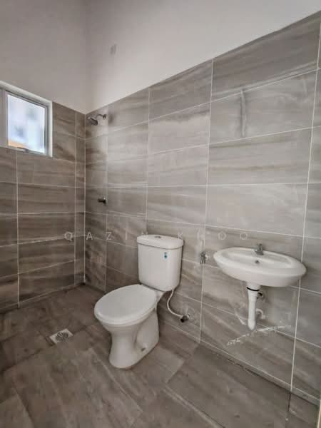 Rumah Teres 1-Tingkat untuk Disewa di Lahat (Perak) - Qazin Khoo - Bathroom - PropertyGuru.com.my