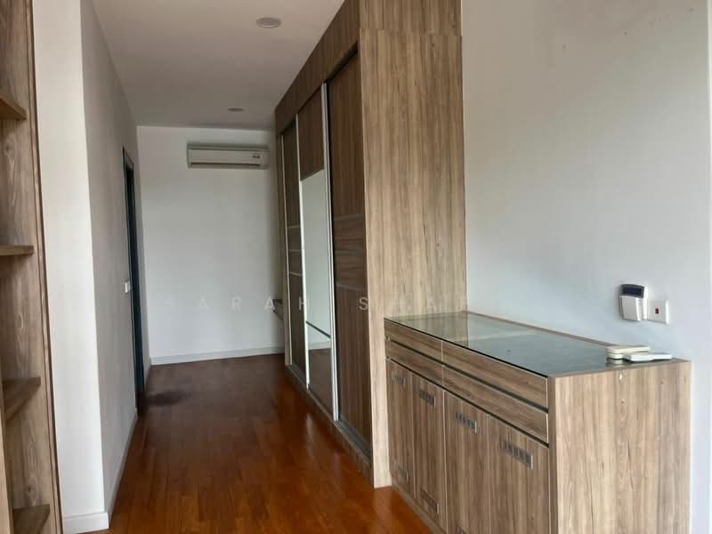 Rumah Banglo untuk Disewa di Iskandar Puteri (Nusajaya) (Johor) - Sarah Shaffi - Corridor - PropertyGuru.com.my