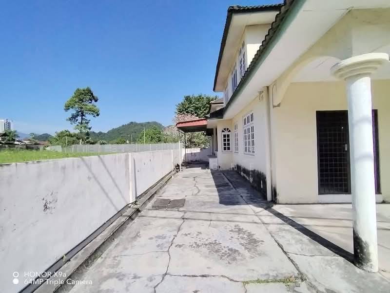 Semi-Detached House for Sale in Fair Park (Ipoh) - Lucas Chen - Exterior - PropertyGuru.com.my