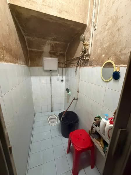 2-storey Terraced House for Sale in Johor Bahru (Johor) - Quinccy Lim - Bathroom - PropertyGuru.com.my