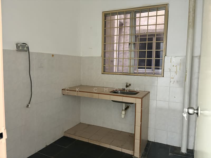 Apartment for Sale at PJS 3 - CK Chong - Kitchen - PropertyGuru.com.my