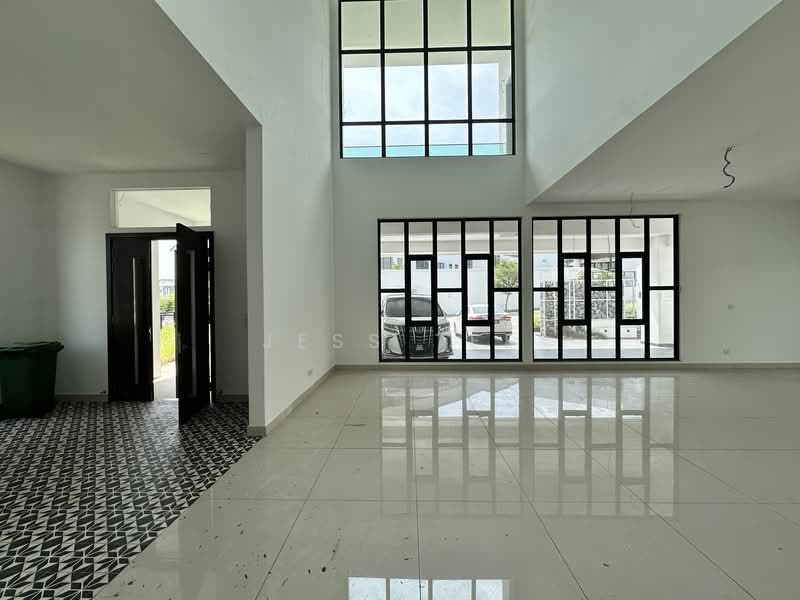 Bungalow for Sale in Shah Alam (Selangor) - Jess Tee - Entrance - PropertyGuru.com.my