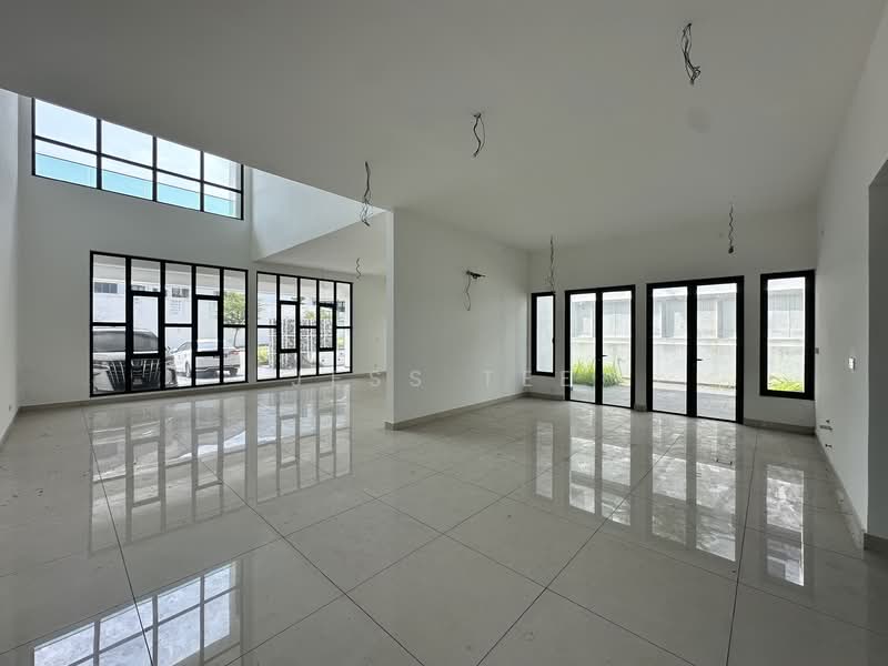 Bungalow for Sale in Shah Alam (Selangor) - Jess Tee - Living Room - PropertyGuru.com.my