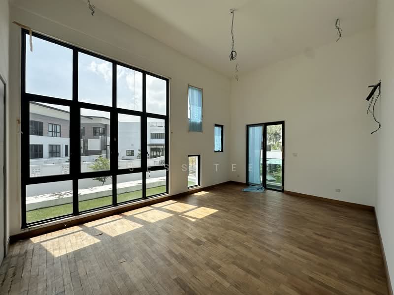 Bungalow for Sale in Shah Alam (Selangor) - Jess Tee - Living Room - PropertyGuru.com.my