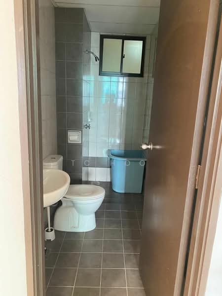 Kondominium untuk Dijual di Indah Alam (Subang Andaman) - TC Hoo - Bathroom - PropertyGuru.com.my