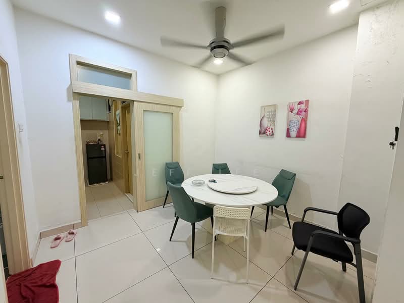Cluster House for Sale in Johor Bahru (Johor) - Jeff Lee - Dining Room - PropertyGuru.com.my