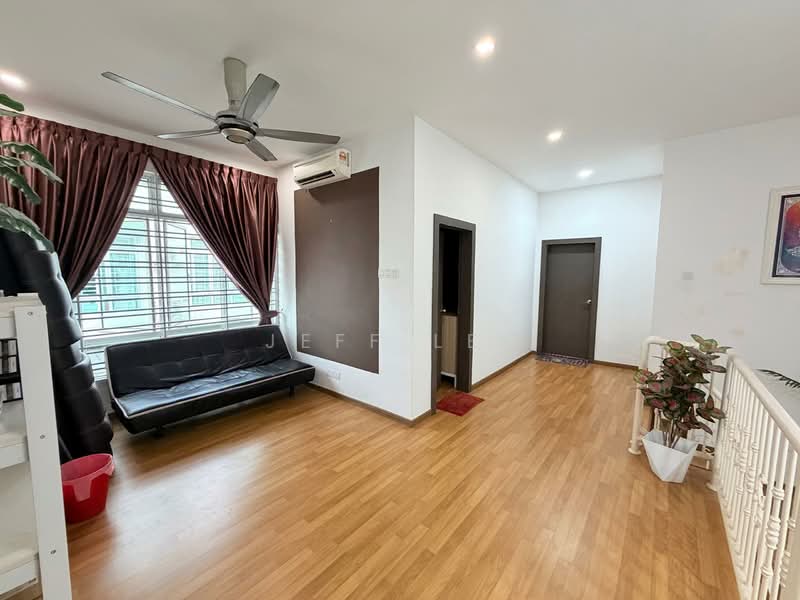 Cluster House for Sale in Johor Bahru (Johor) - Jeff Lee - Living Room - PropertyGuru.com.my