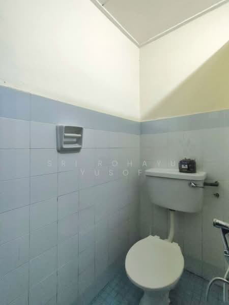 Shop / Office for Sale in Kelana Jaya (Petaling Jaya) - Sri Rohayu Yusof - PropertyGuru.com.my