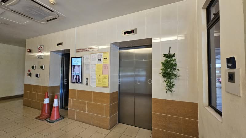 Condominium for Sale at Pelangi Utama - Elaine Loke - Corridor - PropertyGuru.com.my