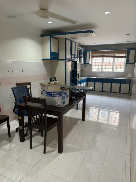 Rumah Teres 2 Tingkat untuk Disewa di Usj 9 (Subang Jaya) - JIA YUH JOE ONG - Kitchen - PropertyGuru.com.my