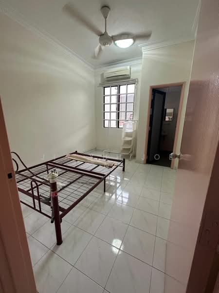 Rumah Teres 2 Tingkat untuk Disewa di Usj 9 (Subang Jaya) - JIA YUH JOE ONG - Bedroom - PropertyGuru.com.my