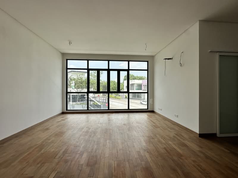 Bungalow for Sale in Shah Alam (Selangor) - Jess Tee - Living Room - PropertyGuru.com.my