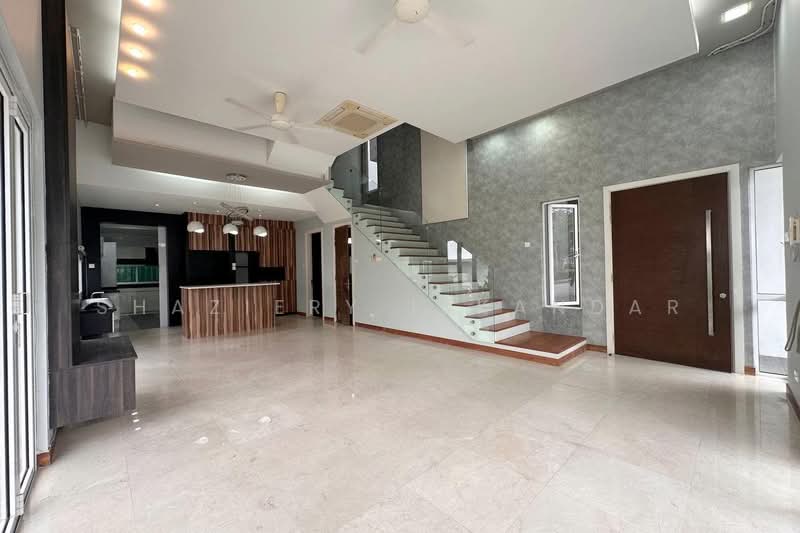 Cluster House for Sale in Ampang Jaya (Ampang) - Shaziery Iskandar - Living Room - PropertyGuru.com.my