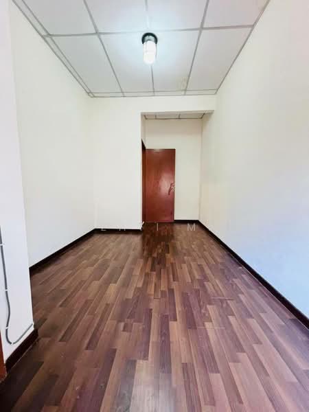 2-storey Terraced House for Sale in Taman Salak Perdana (Dengkil) - Izzati Mat - Interior - PropertyGuru.com.my